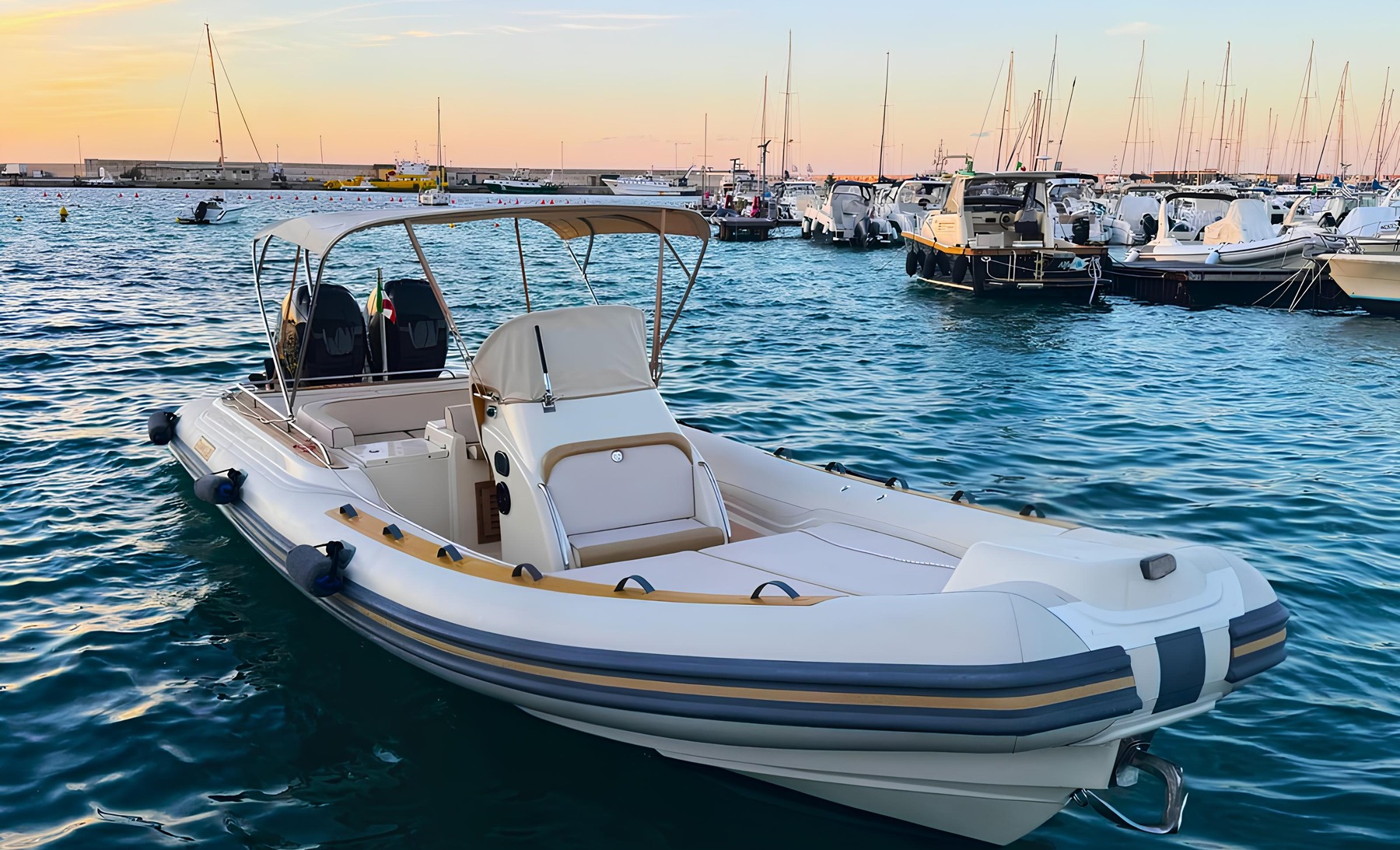 Il nostro gommone NTO Boat Tours